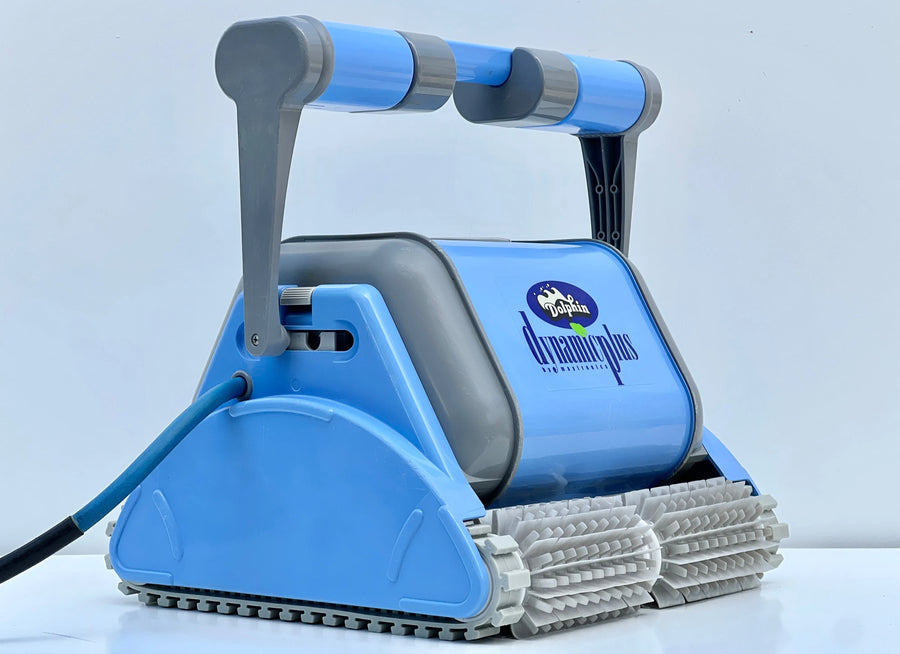 Dolphin Dynamic Plus Pool Robot