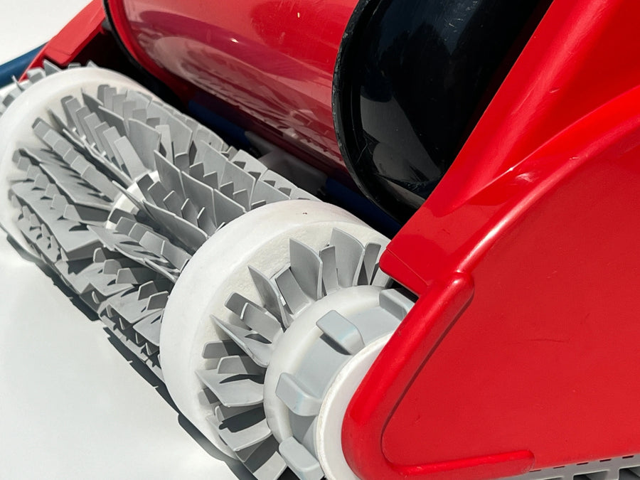 Robot piscina Dolphin Dynamic 3002 - MetodoBlu