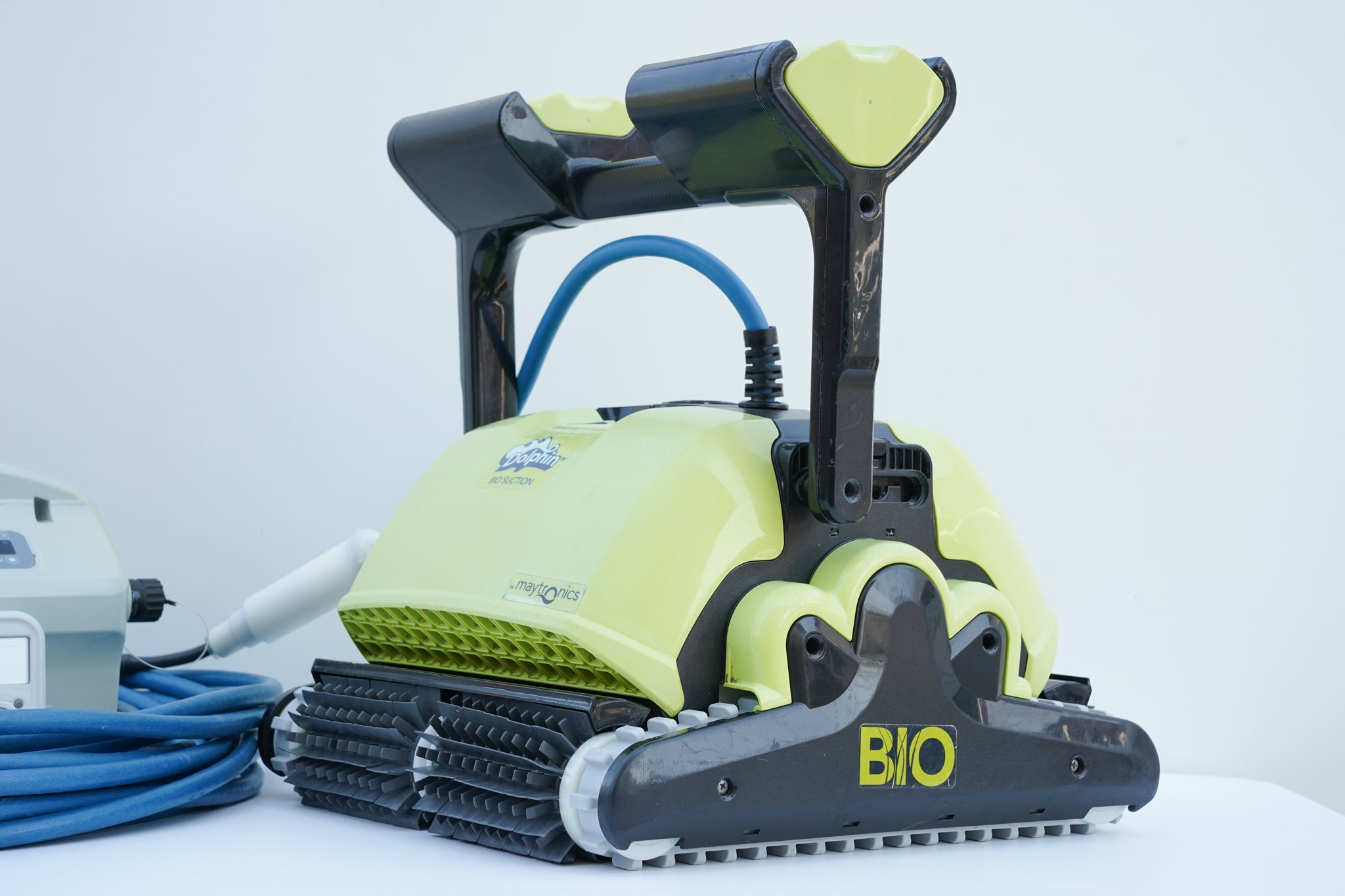 Robot piscina Dolphin BIO Suction
