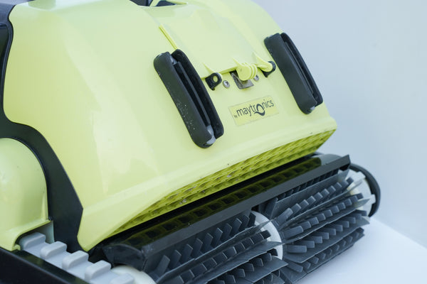 Robot piscina Dolphin BIO Suction