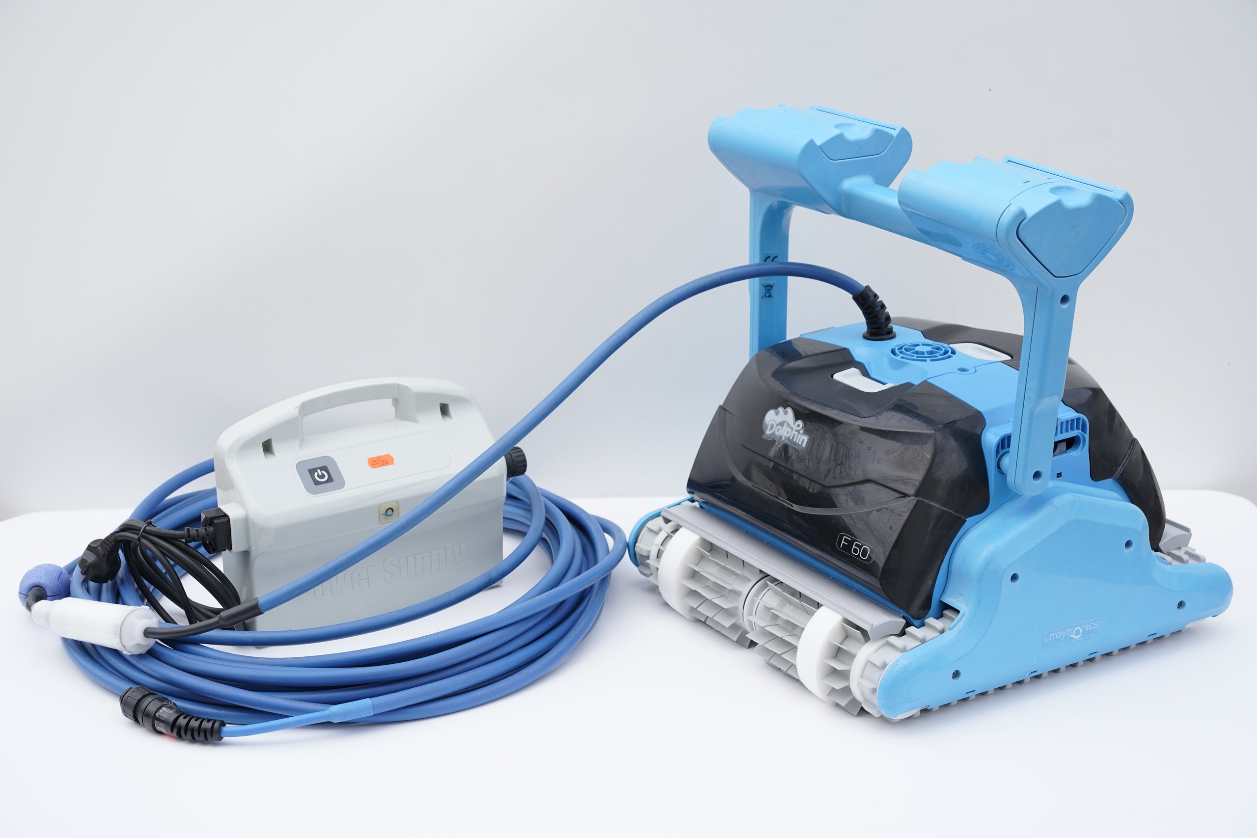 Robot piscina Dolphin Maytronics F60