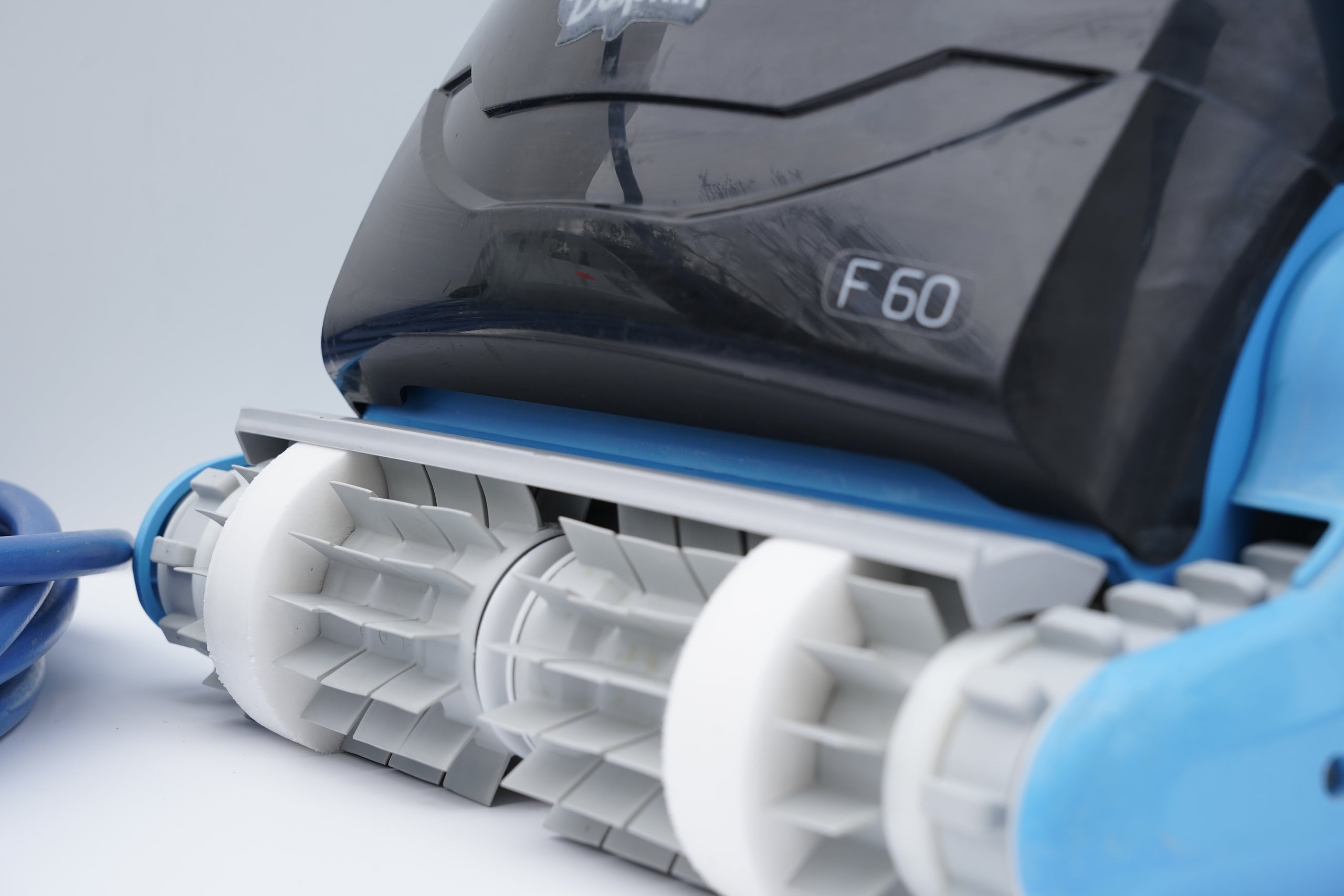 Robot piscina Dolphin Maytronics F60