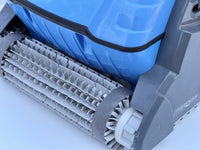 Dolphin Revolution V3 Pool Robot