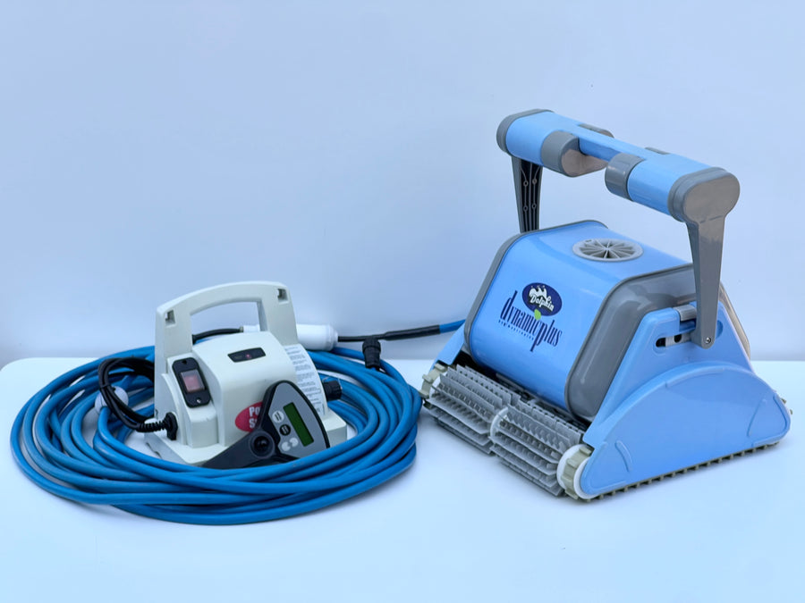 Dolphin Dynamic Plus Pool Robot