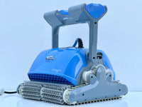 Dolphin Supreme M5 Pool Robot