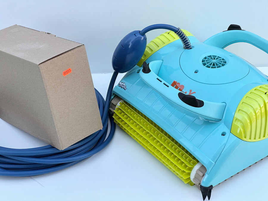 Dolphin Moby Pro Pool Robot