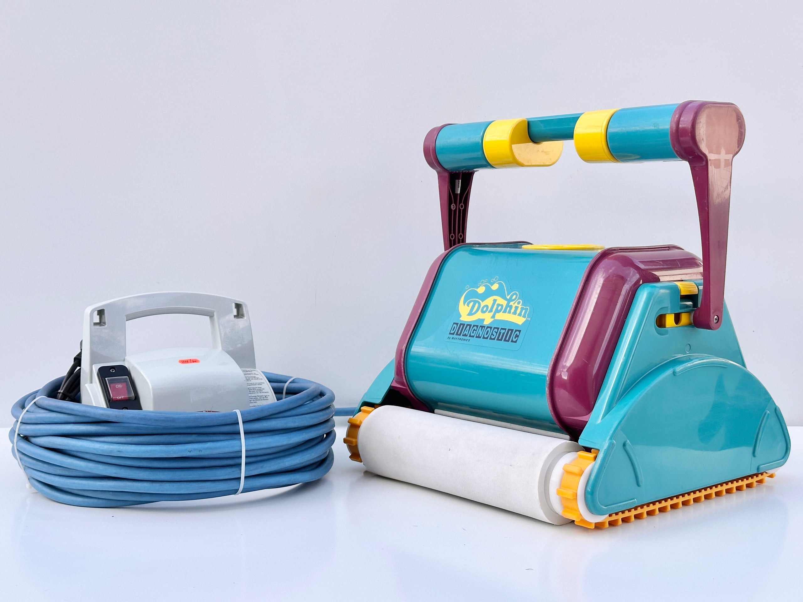 Dolphin Diagnostic 2001 Pool Robot