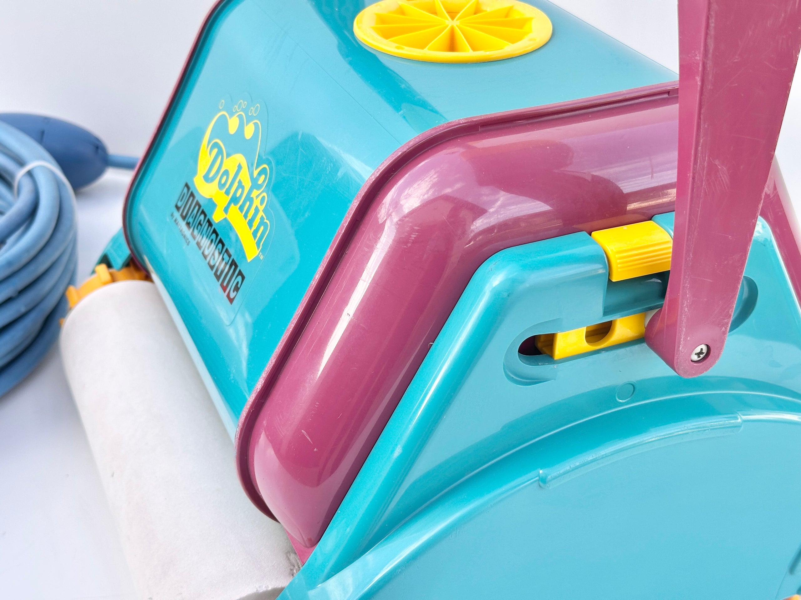 Dolphin Diagnostic 2001 Pool Robot