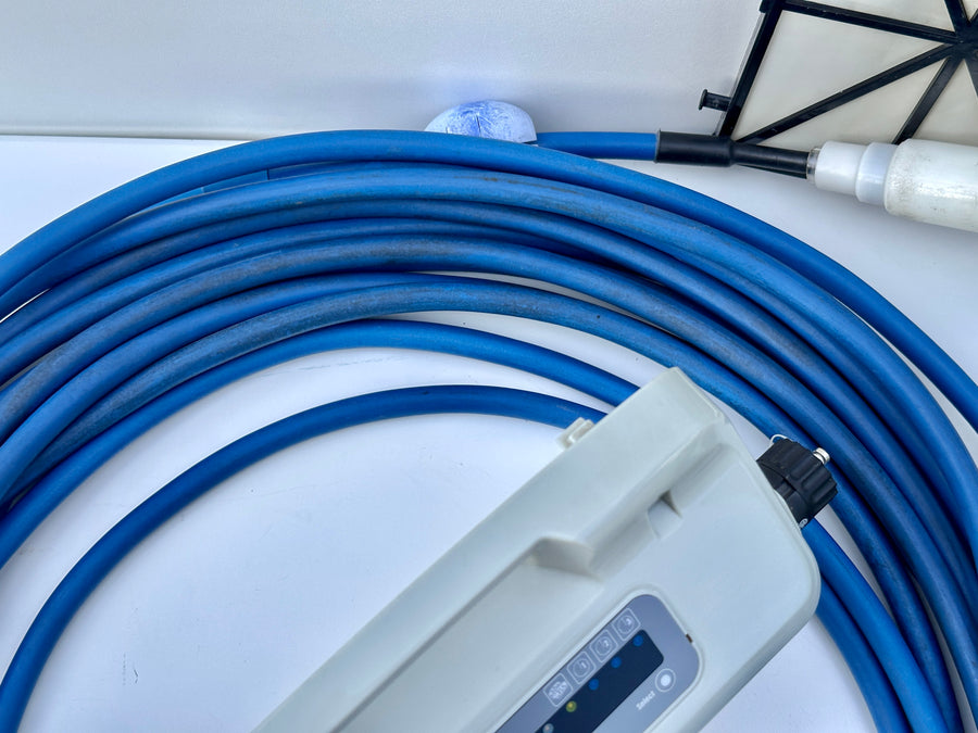 Dolphin BIO Suction Pool Robot