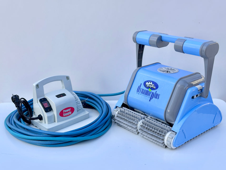 Robot pool cleaner Dolphin Dynamic Plus