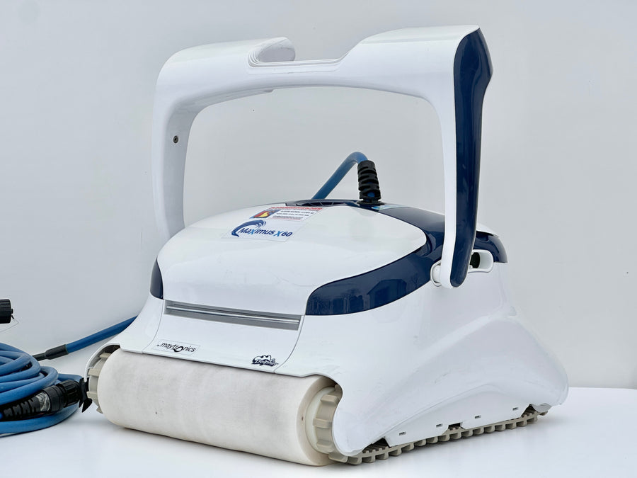 Dolphin Maytronics Maximus X60 Pool Robot