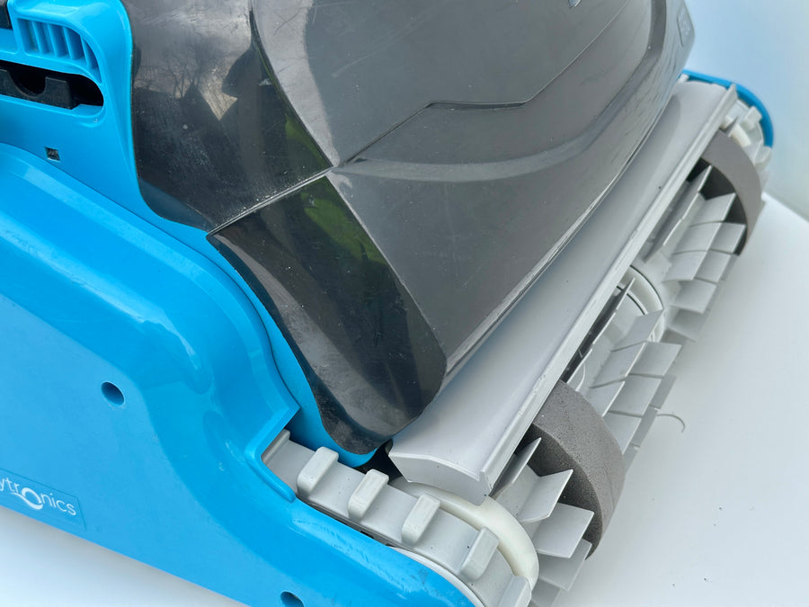 Robot piscina Dolphin Maytronics F60