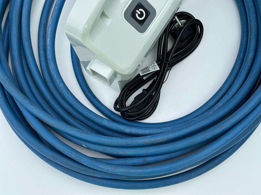 Robot piscina Dolphin Maytronics F60