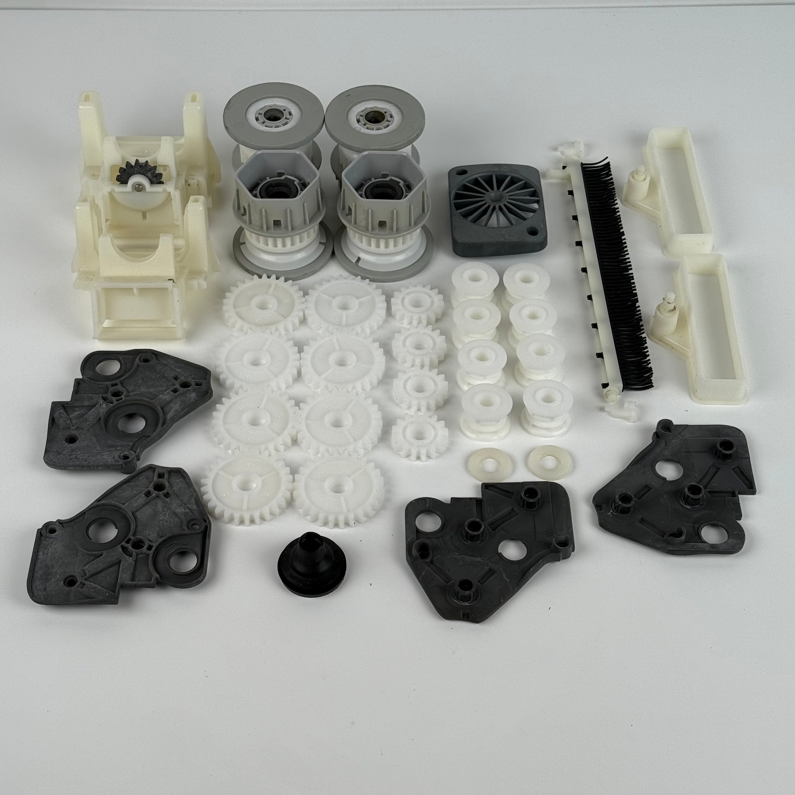Kit Trazione Ingranaggi Robot Piscina BWT / Aquabot - Usato
