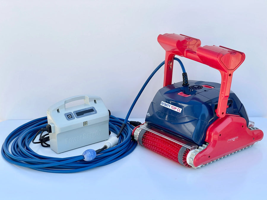 Dolphin Infinity Top CL Pool Robot