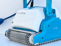 Dolphin Evolution 40 Pool Robot