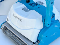 Dolphin Evolution 40 Pool Robot