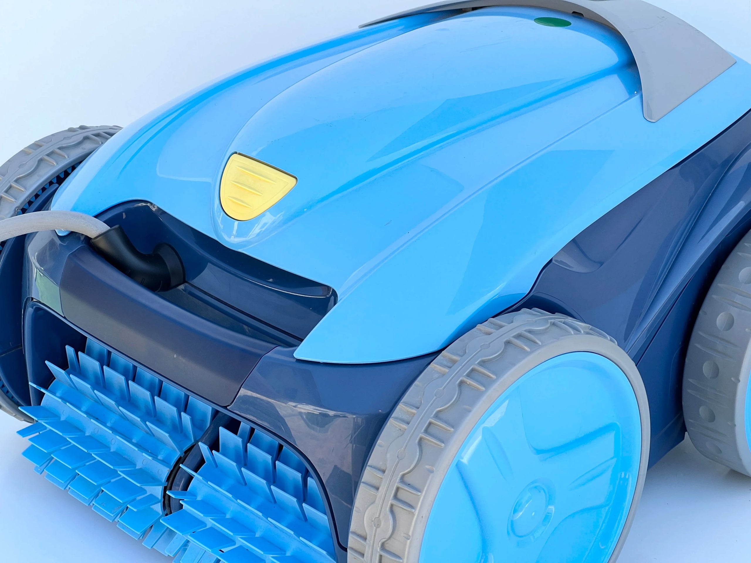 Zodiac Vortex OV3510 Pool Robot with Remote Control