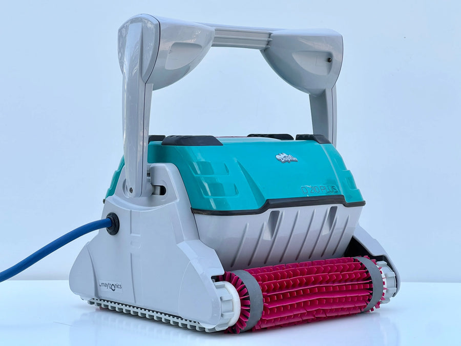 Dolphin D210 PLUS Pool Robot