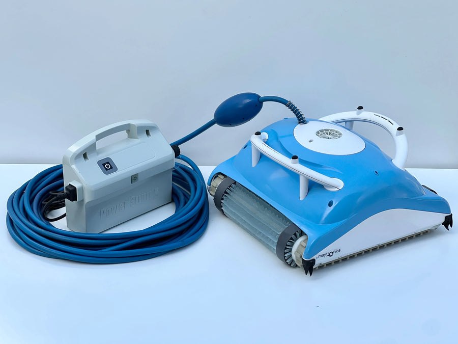 Dolphin Revolution V1 Pool Robot