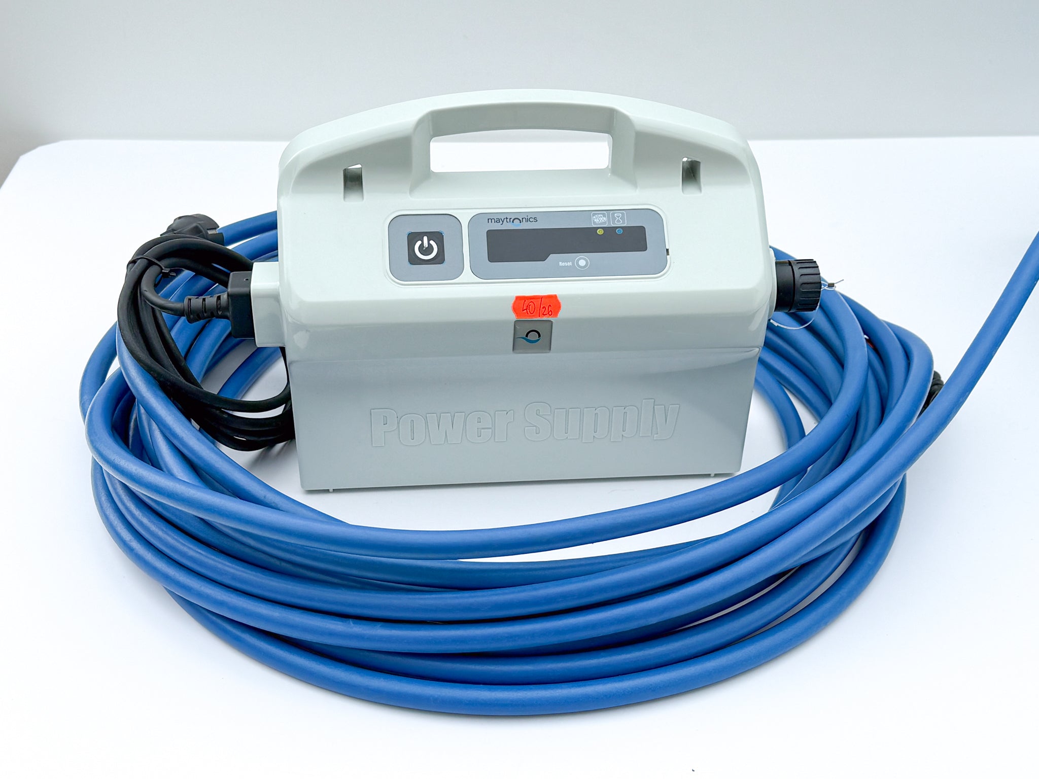 Robot piscina Dolphin Maytronics Supreme M5