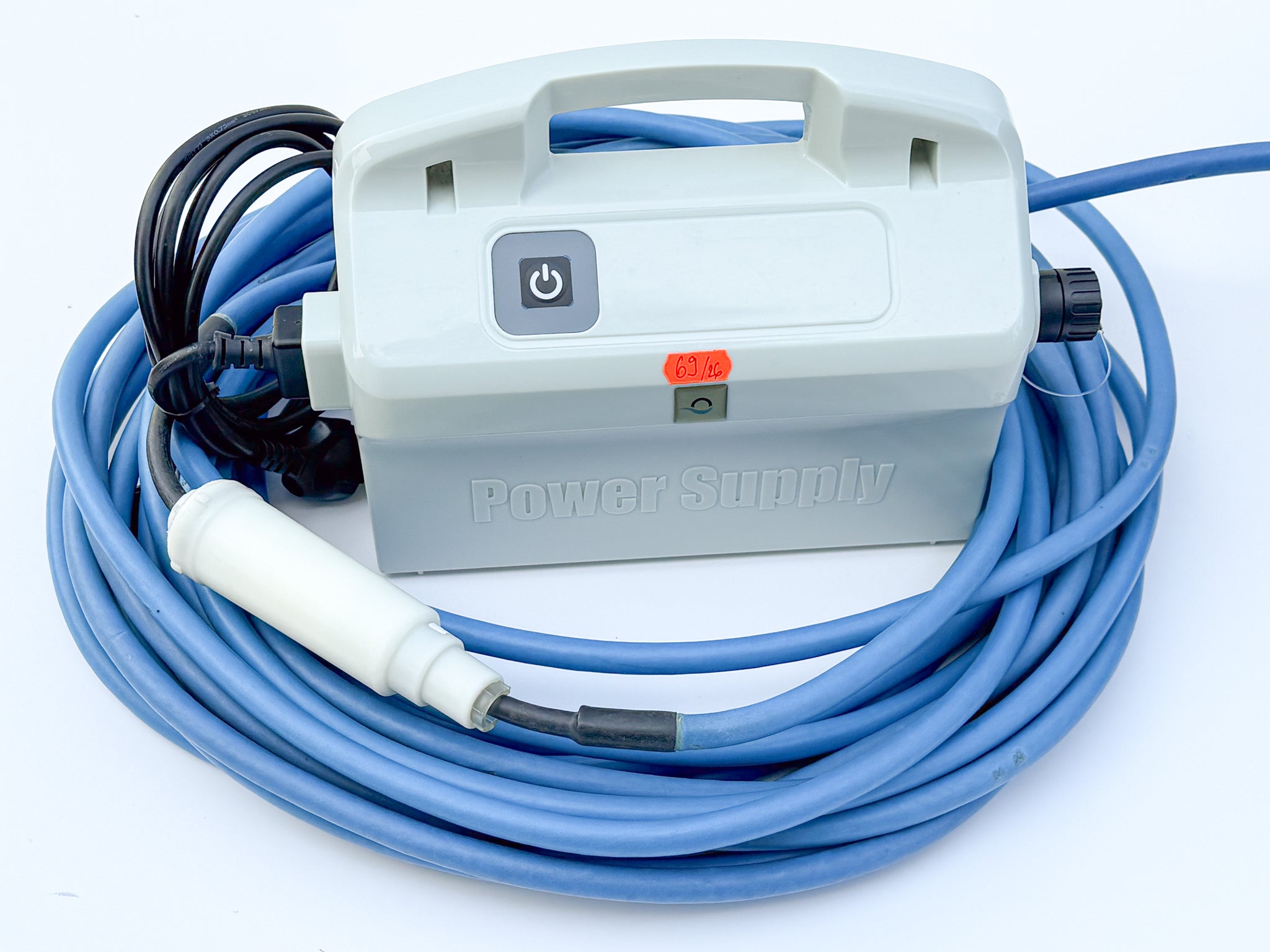 Dolphin Revolution V3 Pool Robot