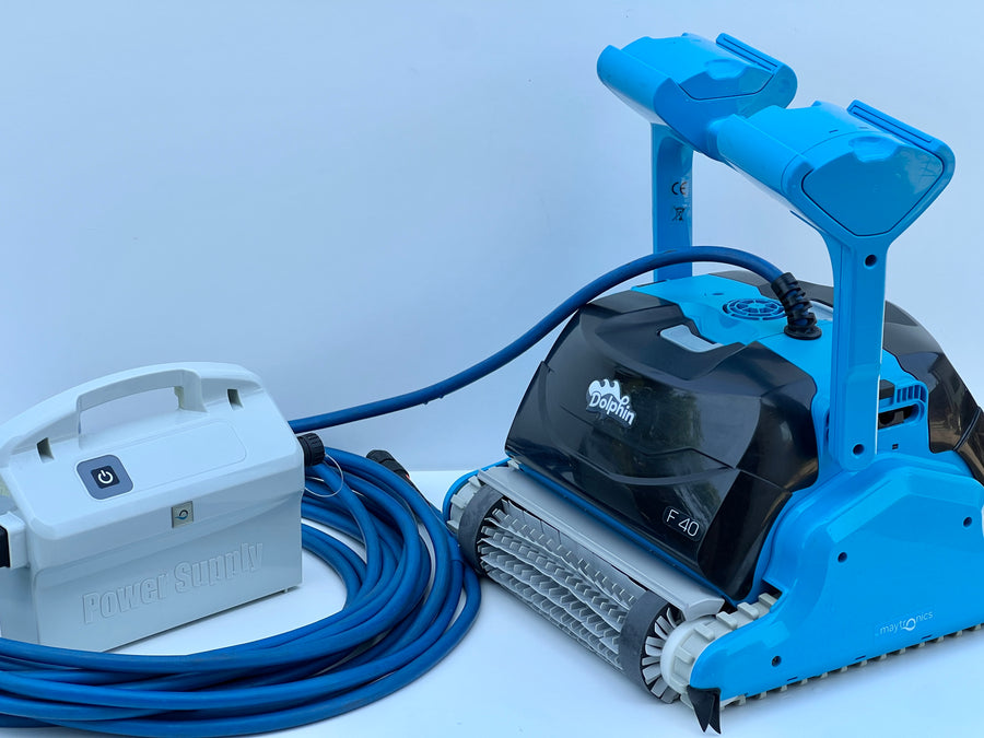 Dolphin Maytronics F40 Pool Robot