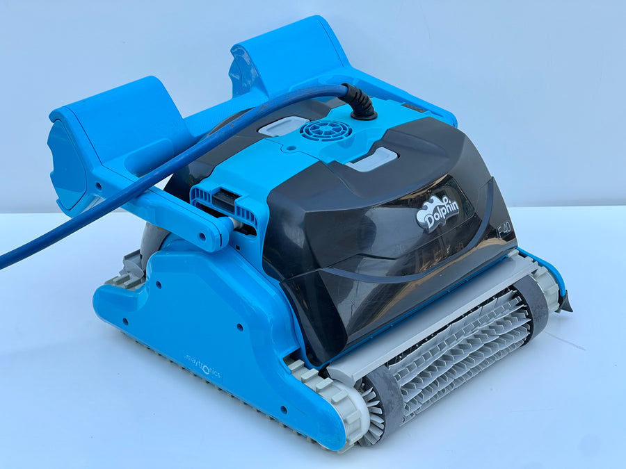 Dolphin Maytronics F40 Pool Robot