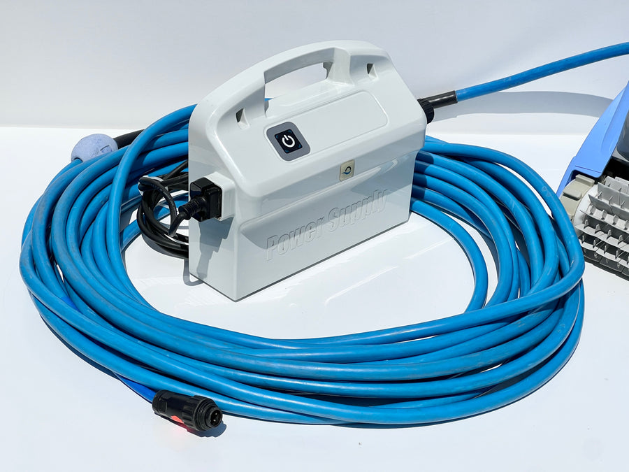 Dolphin Dynamic Plus Pool Robot