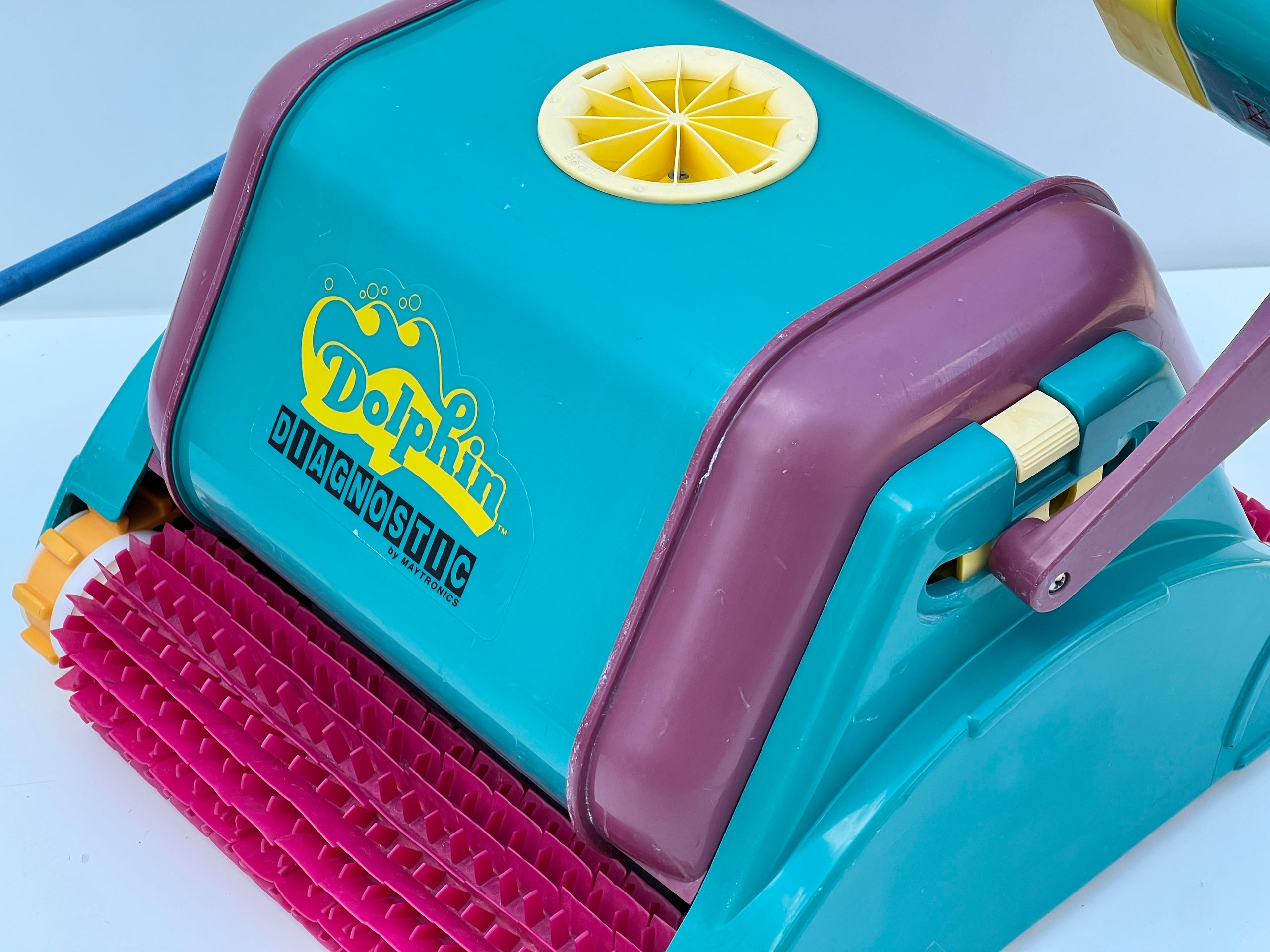 Dolphin Diagnostic 2001 Pool Robot
