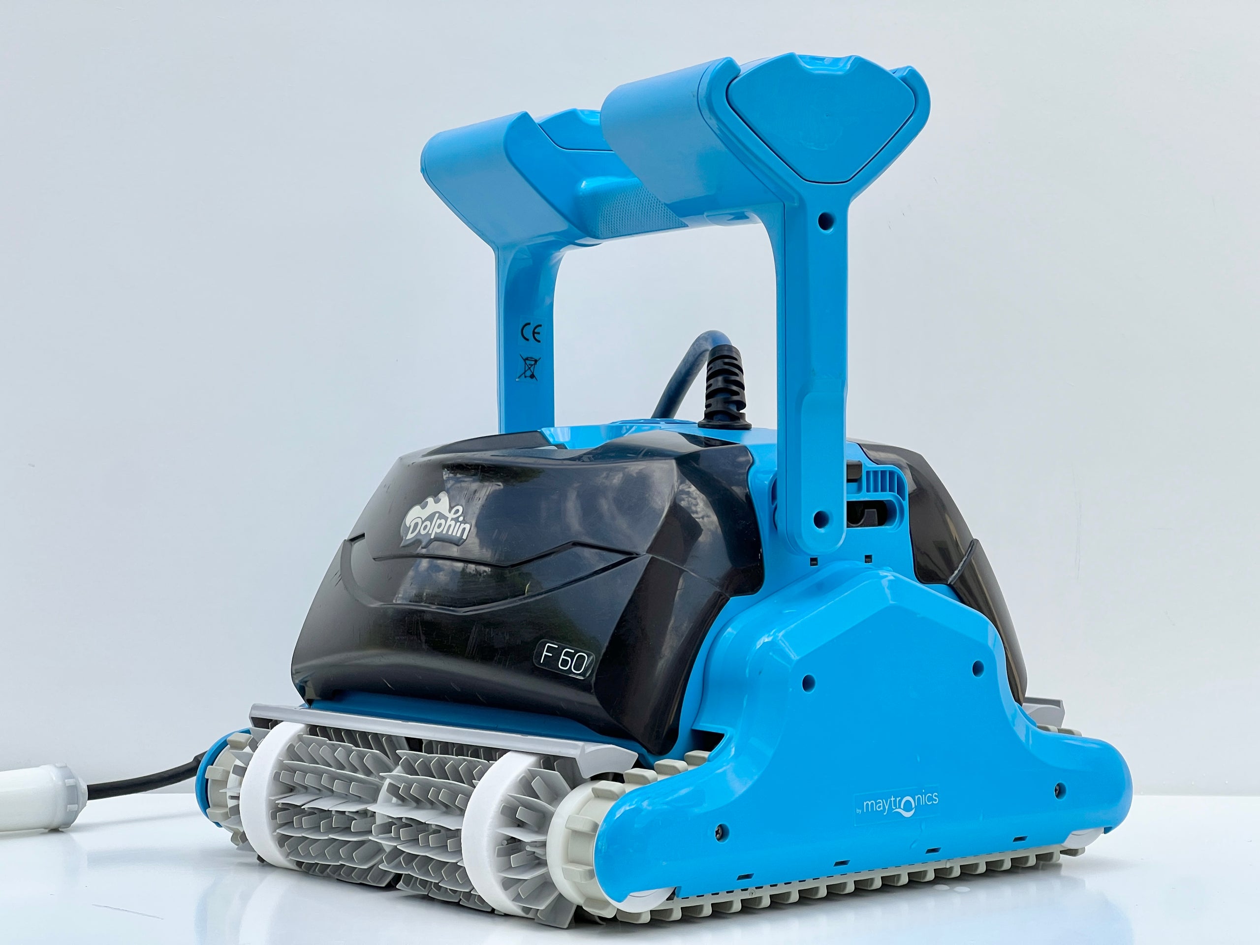 Robot piscina Dolphin Maytronics F60