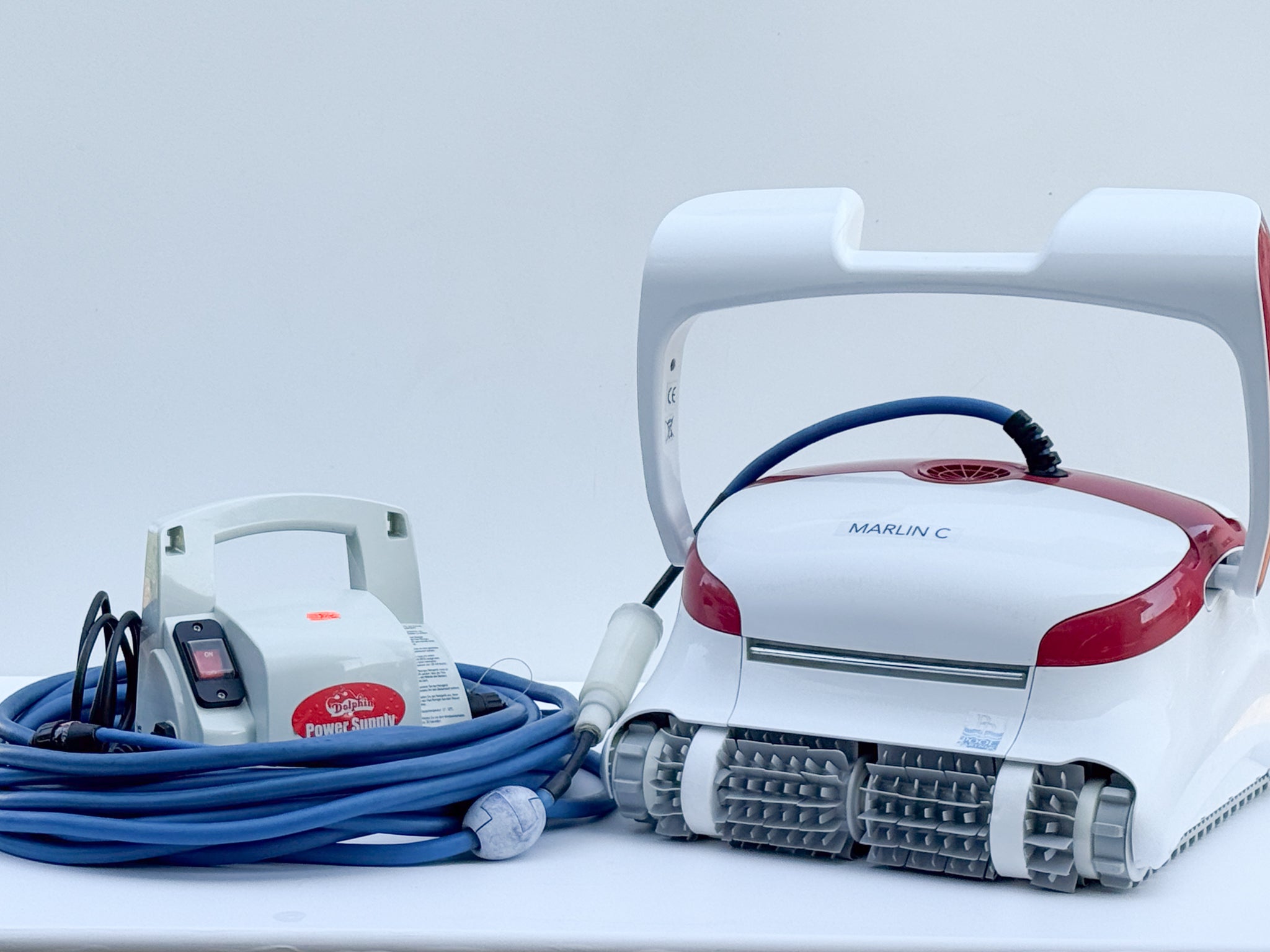 Dolphin Maytronics Marlin C Pool Robot