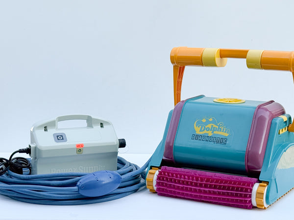 Dolphin Diagnostic Pool Robot
