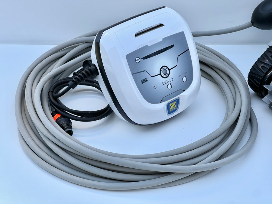 Zodiac CyclonX RC4400 Pool Robot