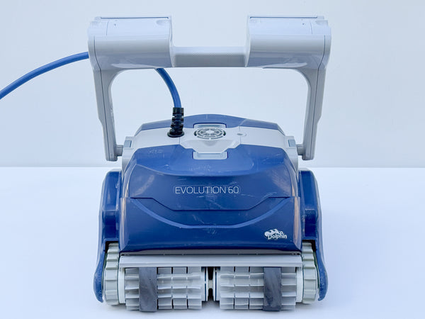 Dolphin Evolution 60 Pool Robot