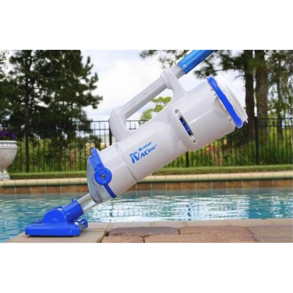 Aspiratore a batteria WaterTech Pool Blaster iVAC 250 per piscina, spa e idromassaggio